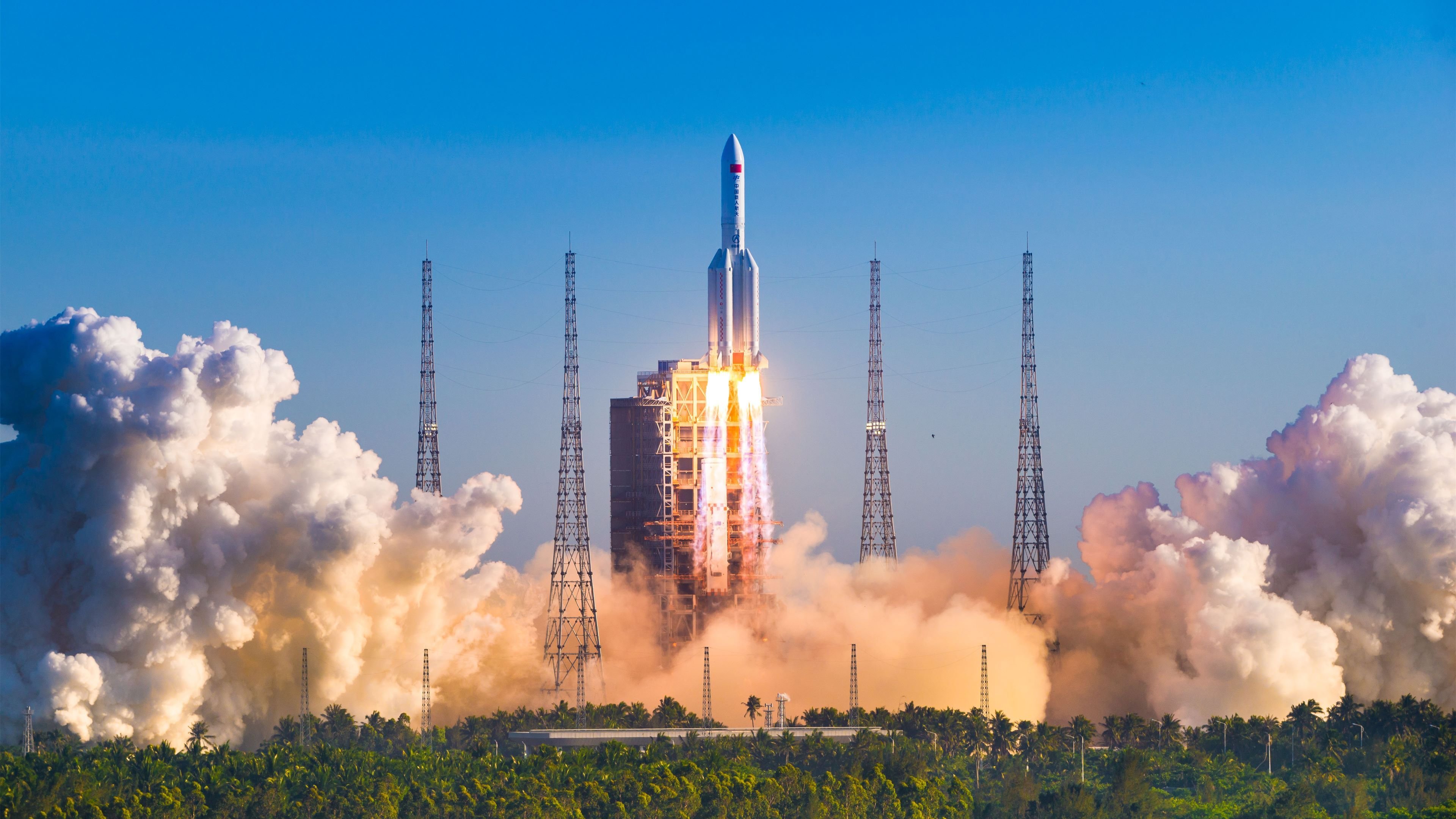 “意甲逆势突围，豪门奋力拼搏争夺荣誉”，意甲争4